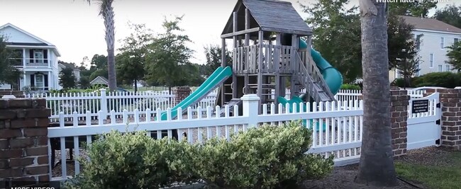 Building Photo - 14 Clayton Ct