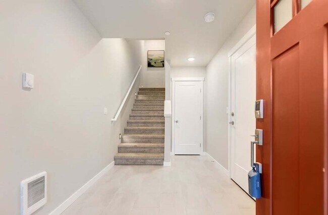 Building Photo - July Rent Free! Newer 3-Bedroom Home with Smart Features, Tandem Garage & Modern Finishes