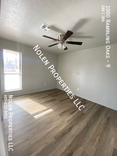 Building Photo - 1000 Rambling Oaks Dr