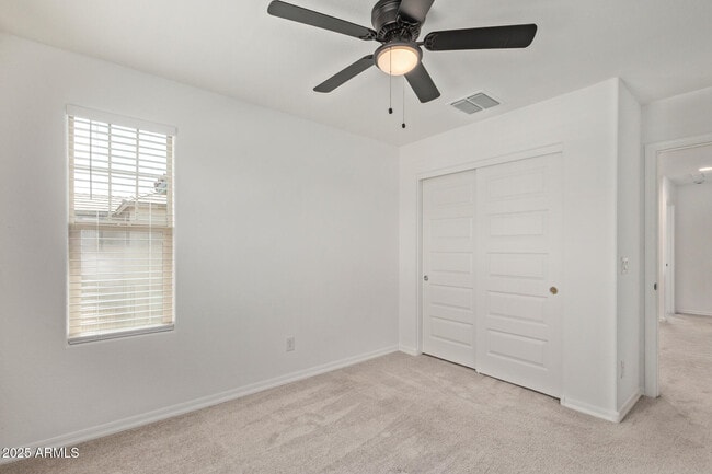 Building Photo - 3813 N 100th Dr