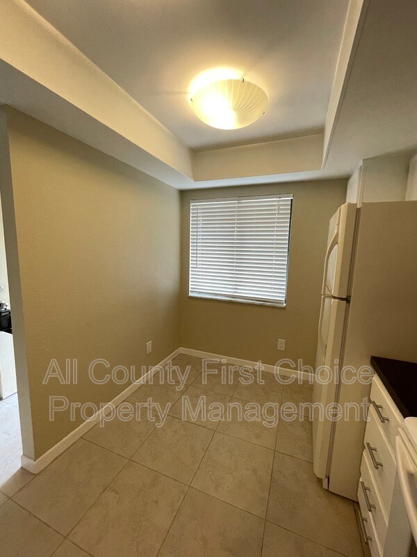 Building Photo - 7360 Ulmerton Rd