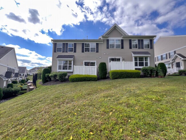 Building Photo - 4170 Bunker Hill Dr N