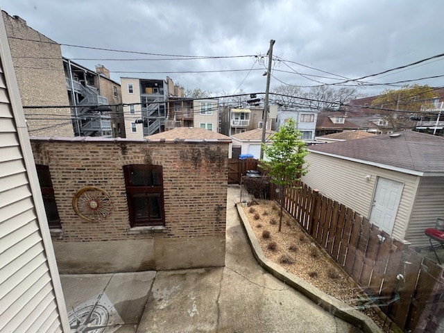 Building Photo - 4949 N Albany Ave