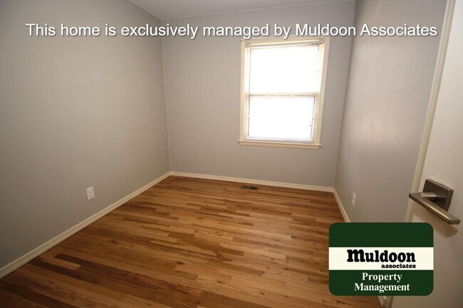 Building Photo - Beautiful Rancher with everything on one level