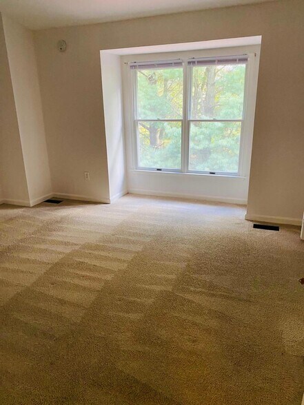 Primary Photo - 3187 Sonia Trl