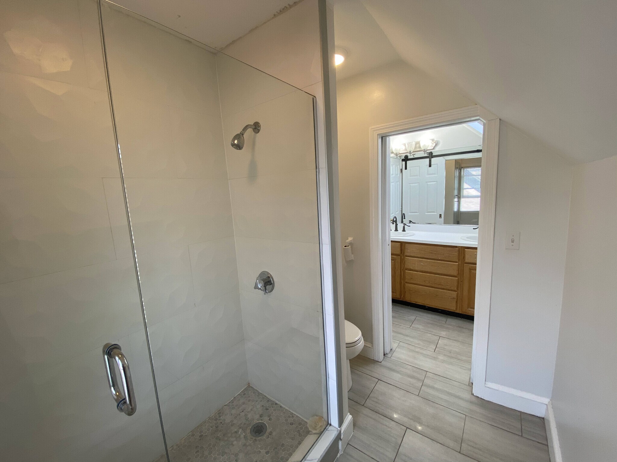 Building Photo - 10 Ashford St