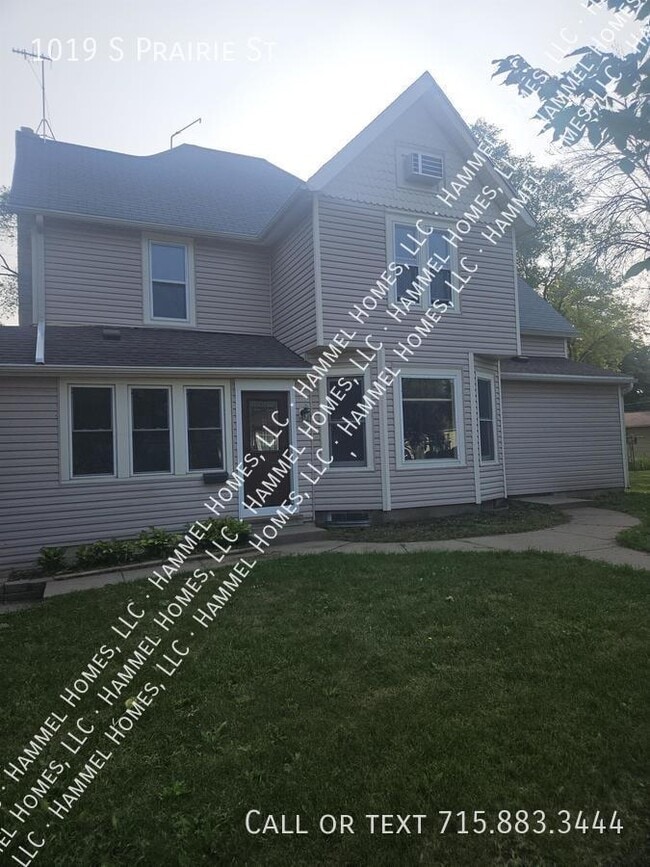 Building Photo - 1019 S Prairie St