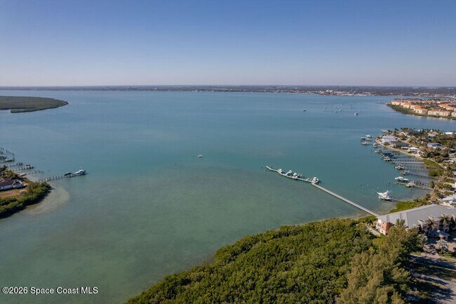 Building Photo - 722 Granada St