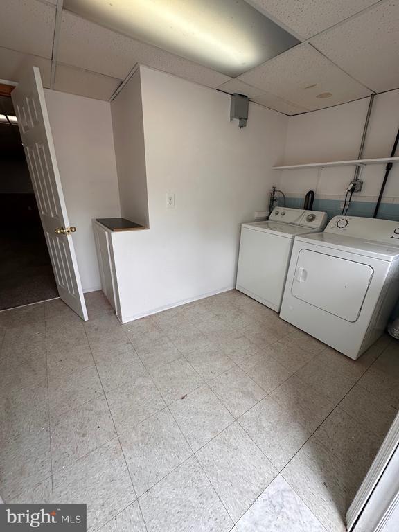 Building Photo - 12032 Millbrook Rd