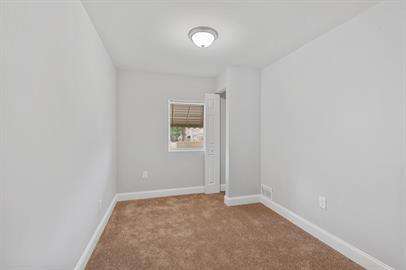 Building Photo - 3458 6th St