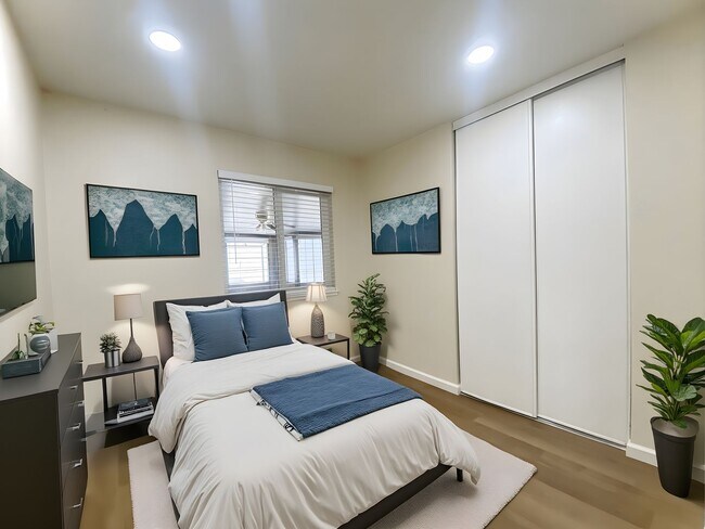 Building Photo - 3-bedroom home located in Union City! – wi...