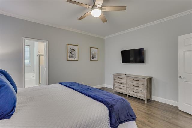 Building Photo - 1414 Park Palisades Dr