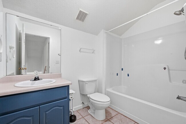 Building Photo - 357 Timber Wind Dr