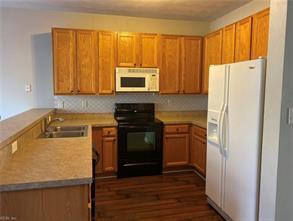 Building Photo - 2029 Bizzone Cir