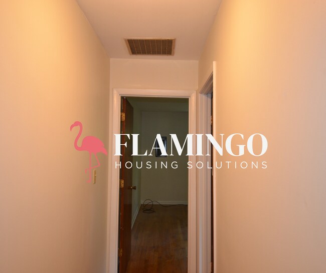 Building Photo - 4317 Sheller Ave