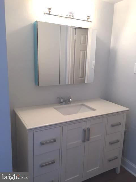 Building Photo - 8315 N Brook Ln