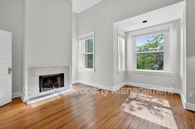 Building Photo - 1427 Monroe St NW