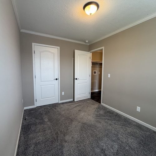 Building Photo - 370 Sycamore Loop