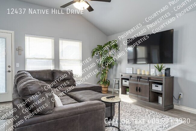 Building Photo - 12437 Native Hill Dr