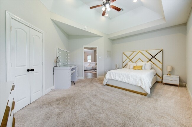 Building Photo - 3805 Shelby Cir