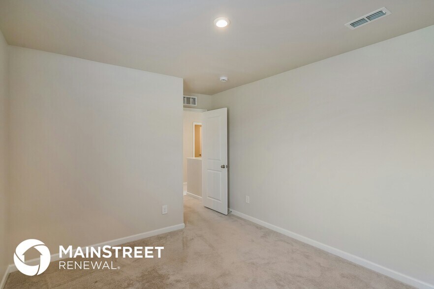 Building Photo - 3056 Sapgate Ln