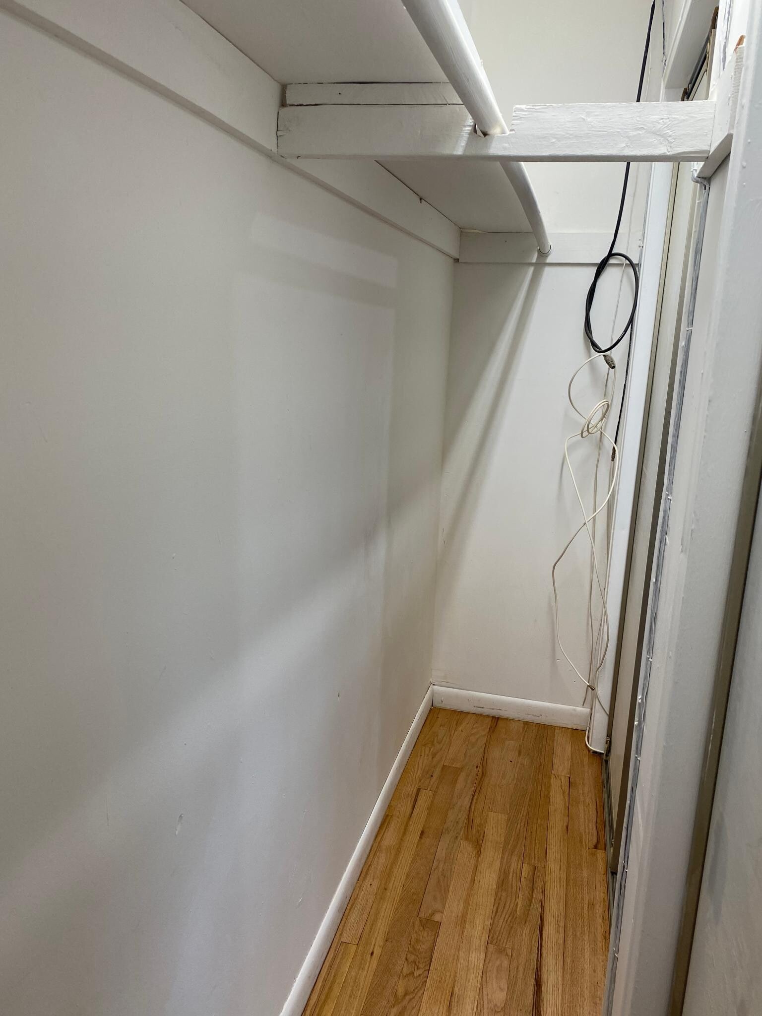 Building Photo - 601 Mountain Ave