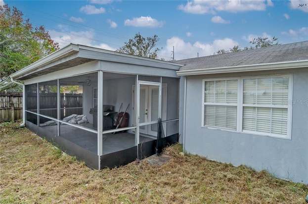 Building Photo - 5010 Larch Ln