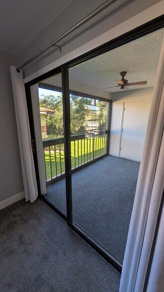 Building Photo - 6110 Whiskey Creek Dr
