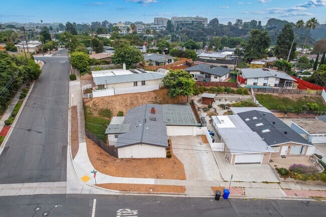 Building Photo - Coming Soon...San Diego 3 bed /2 bath Home w Garage, Enclosed Patios, Fireplace + Laundry Hookups