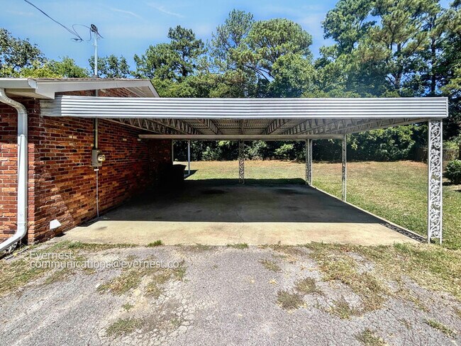Building Photo - 403 Nokes Ct