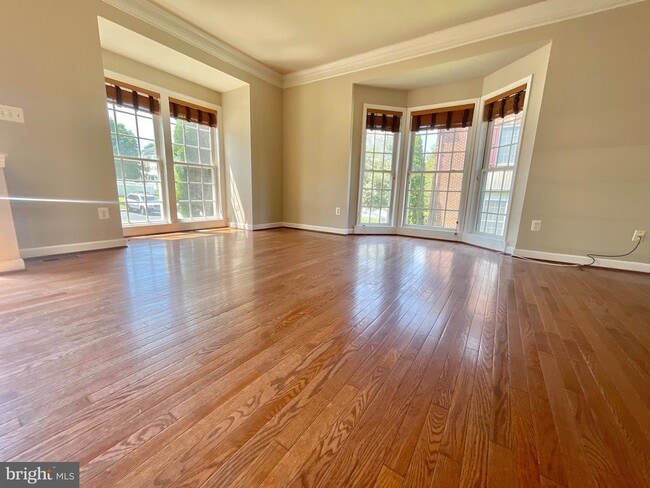 Building Photo - 3550 Tabard Ln