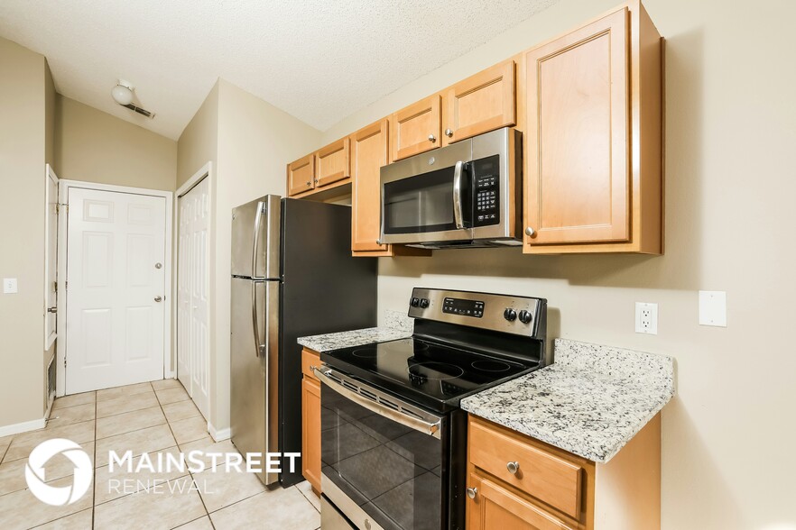 Building Photo - 2566 Davenport Cir