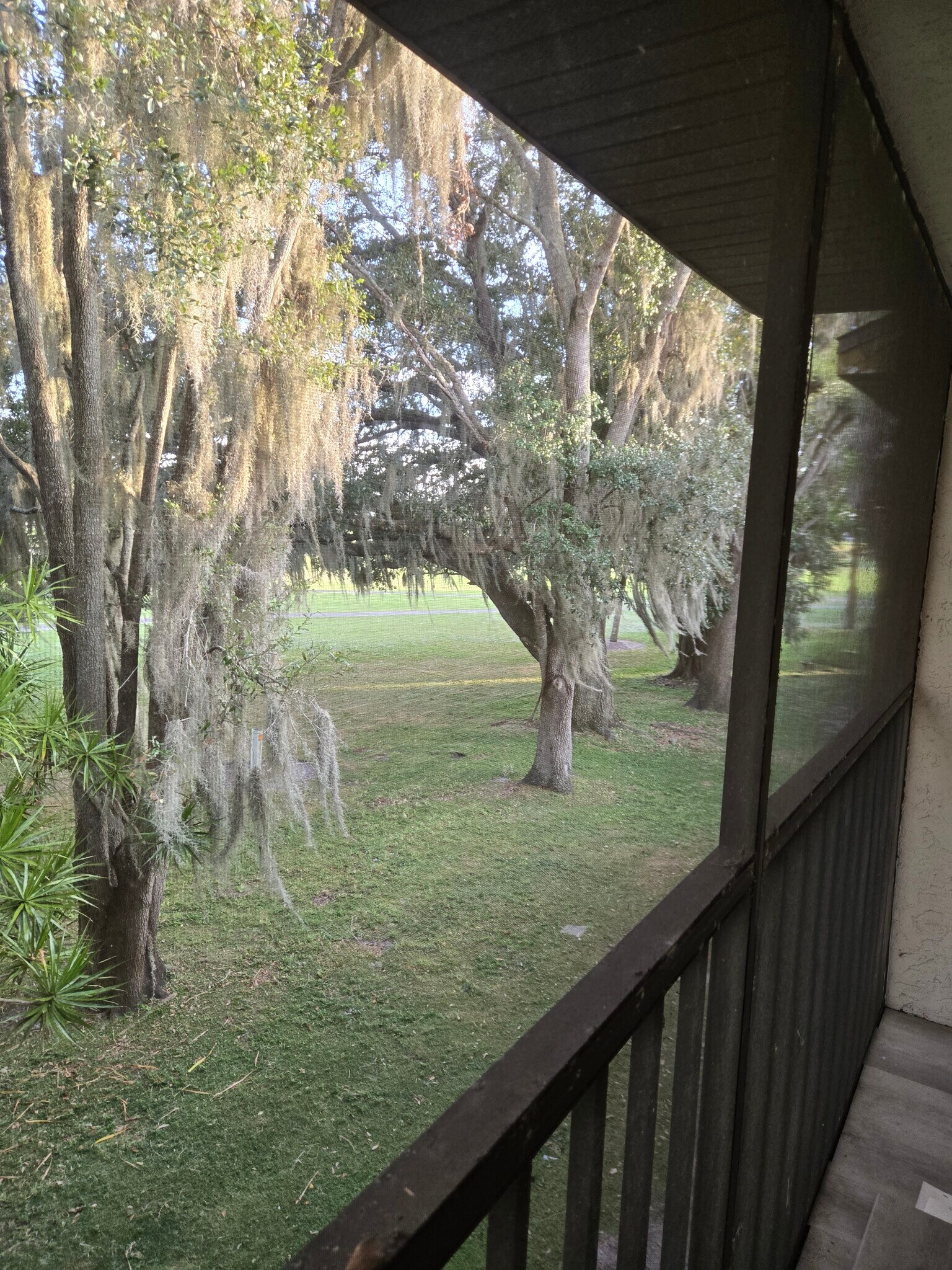 Building Photo - 2135 Golfside Village Dr