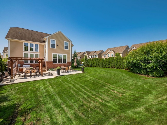 Building Photo - 7916 Avaleen Cir