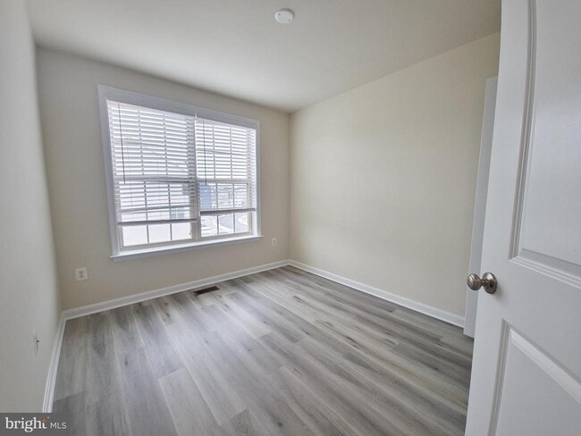 Building Photo - 4705 Verdana Lp