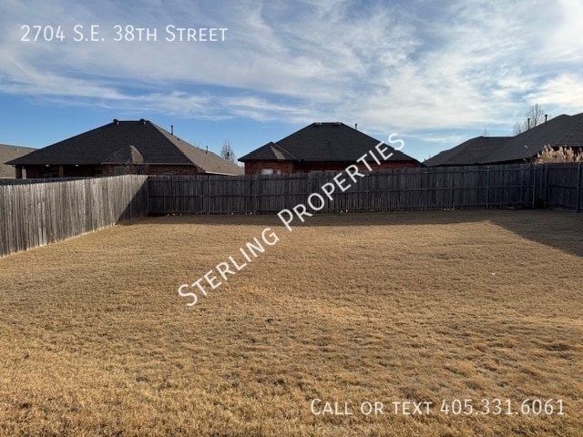 Building Photo - 2704 SE 38th St