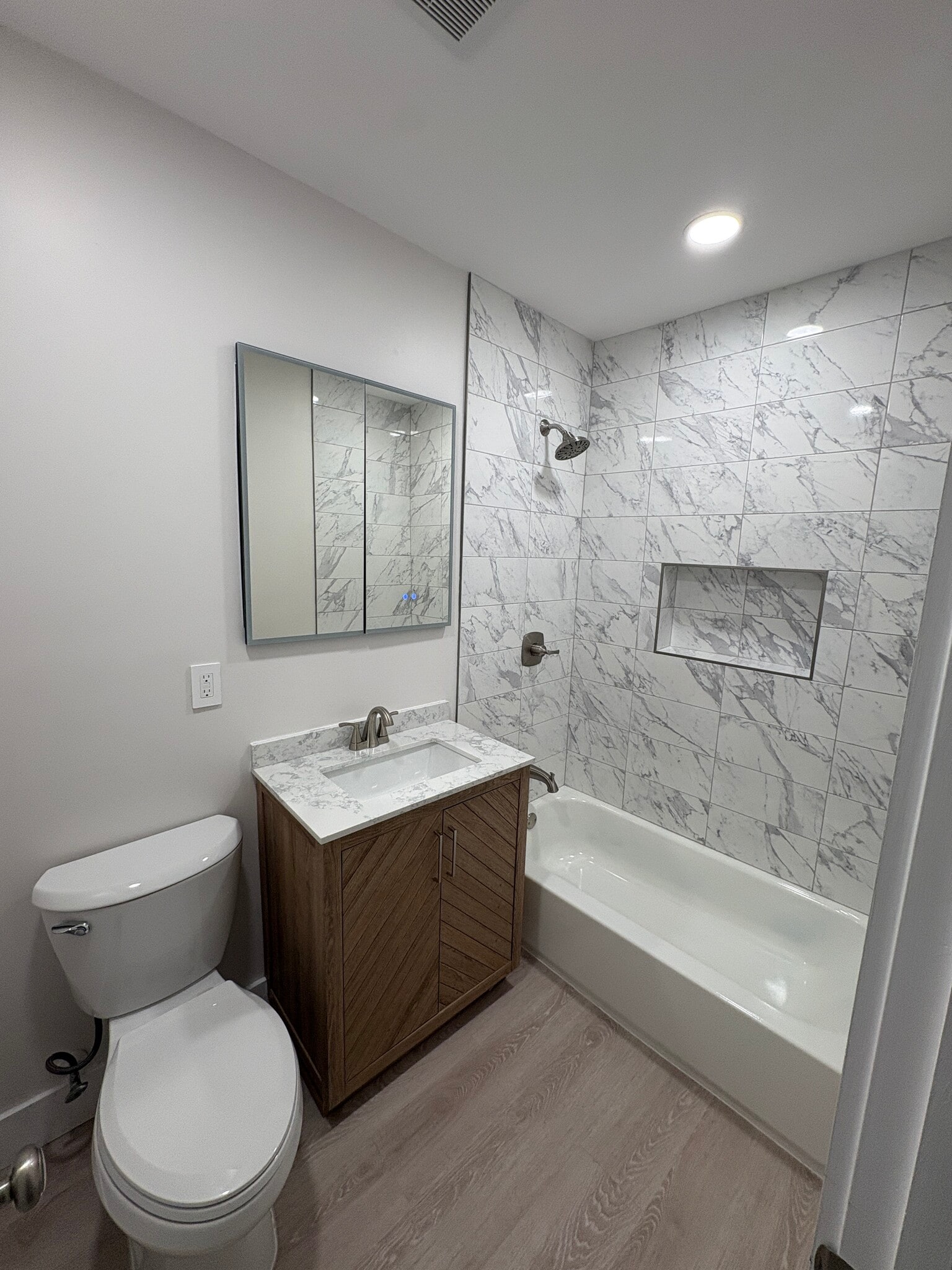 Building Photo - 136 Albany Blvd