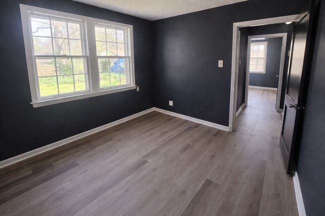 Building Photo - 1205 Bradbury Cove