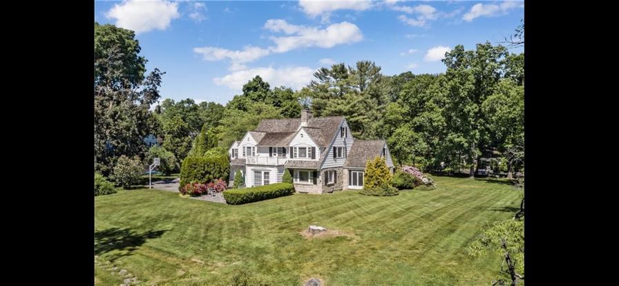 Aerial view - 18 Lincoln Ave