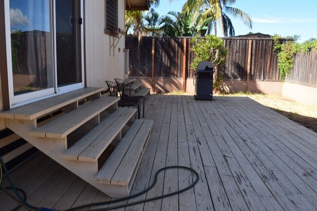 Building Photo - Charming PET FRIENDLY unfurnished 1 bd. 1 bath cottage- Available Now