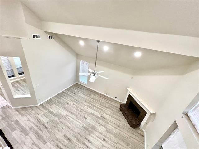 Building Photo - 3301 Bluegrass Dr