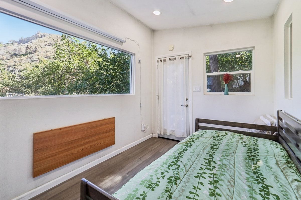 Building Photo - 432 Fernwood Pacific Dr