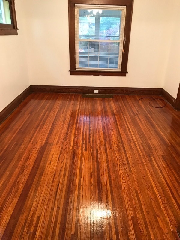 Building Photo - 27 Ravenwood Ave