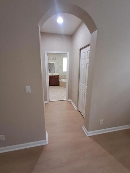 Building Photo - 6729 Bulrush Ct