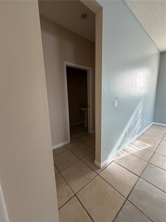Building Photo - 12685 Enclave Dr