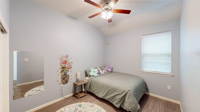 Building Photo - 14735 Garner Falls Trl