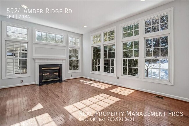 Building Photo - 5924 Amber Ridge Rd