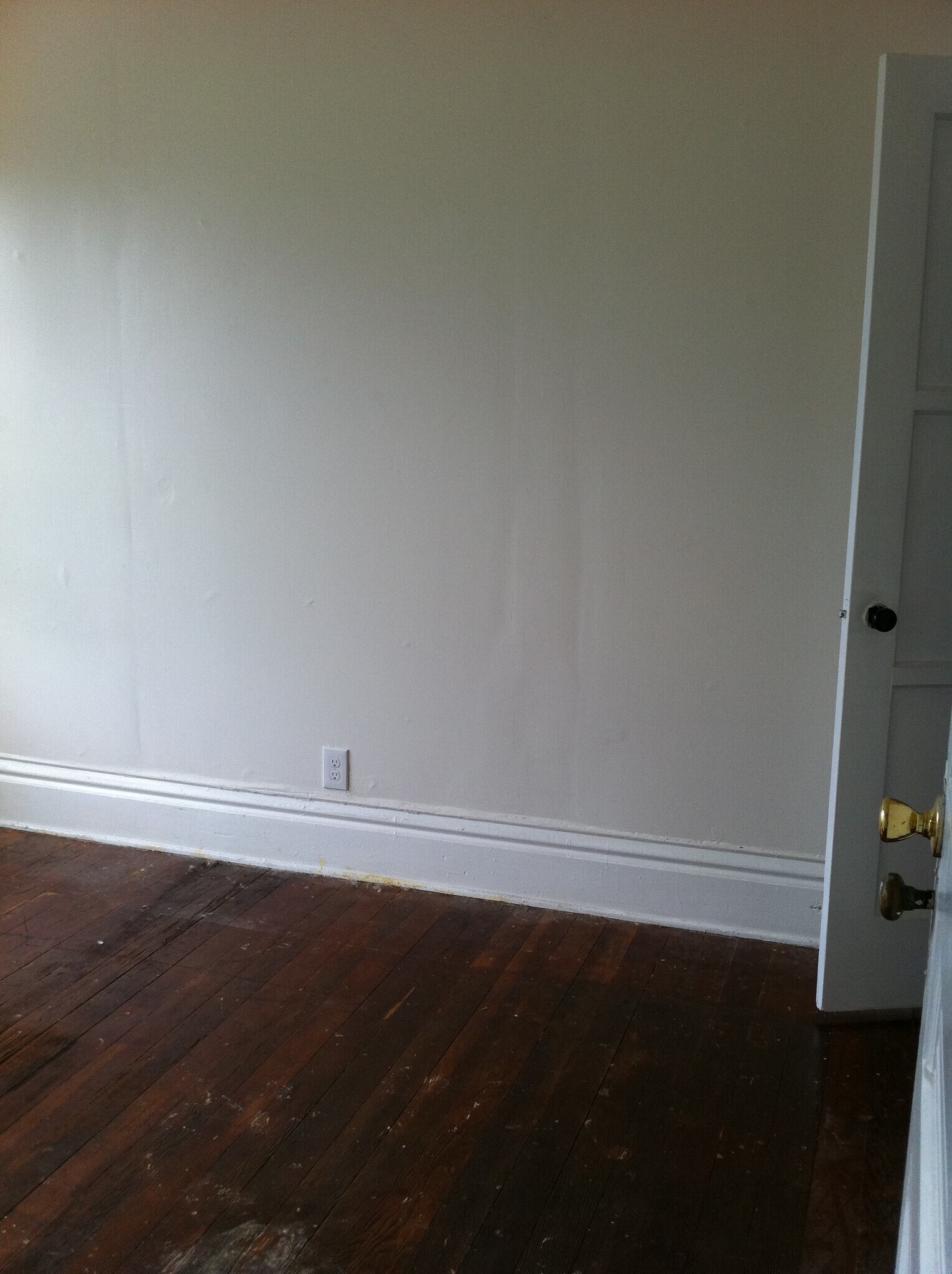 Building Photo - 1215 W 30th St