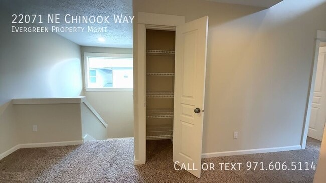 Building Photo - 22071 NE Chinook Way