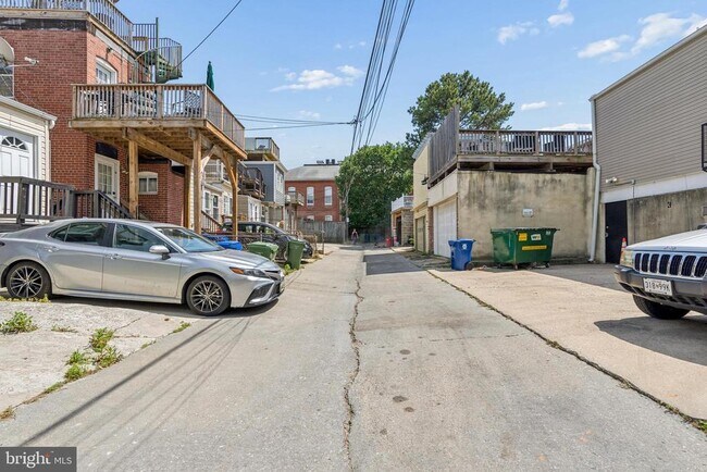 Building Photo - 1228 Patapsco St